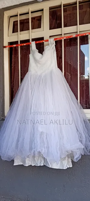 የተለያዩ የሙሽራ ልብሶች for Sell