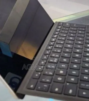 Photo - New Laptop Microsoft Surface Pro 7+ 8GB Intel Core I5 SSD 256GB