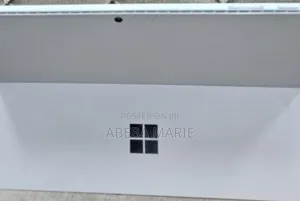 New Laptop Microsoft Surface Pro 6 8GB Intel Core I7 SSD 256GB