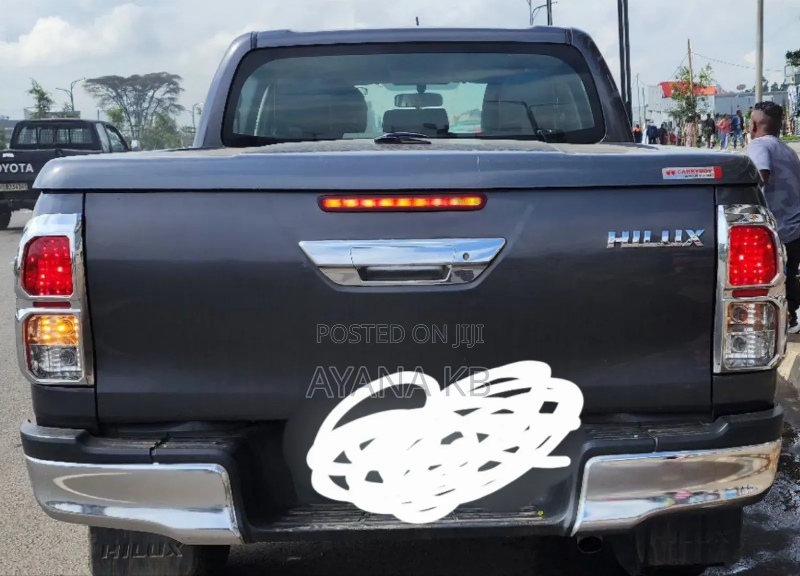 Toyota Hilux 2020 Gray