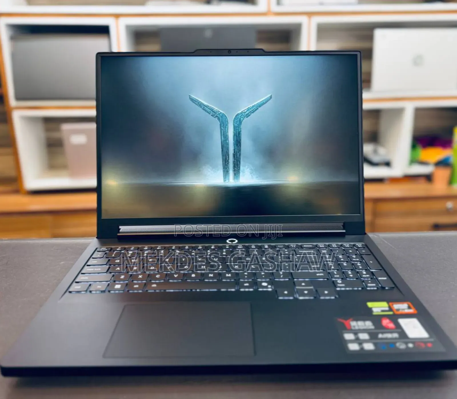 New Laptop Lenovo Legion 7 32GB AMD Ryzen 9 SSD 1T