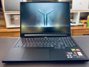New Laptop Lenovo Legion 7 32GB AMD Ryzen 9 SSD 1T