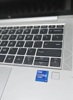 New Laptop HP EliteBook 830 G8 16GB Intel Core I7 SSD 512GB