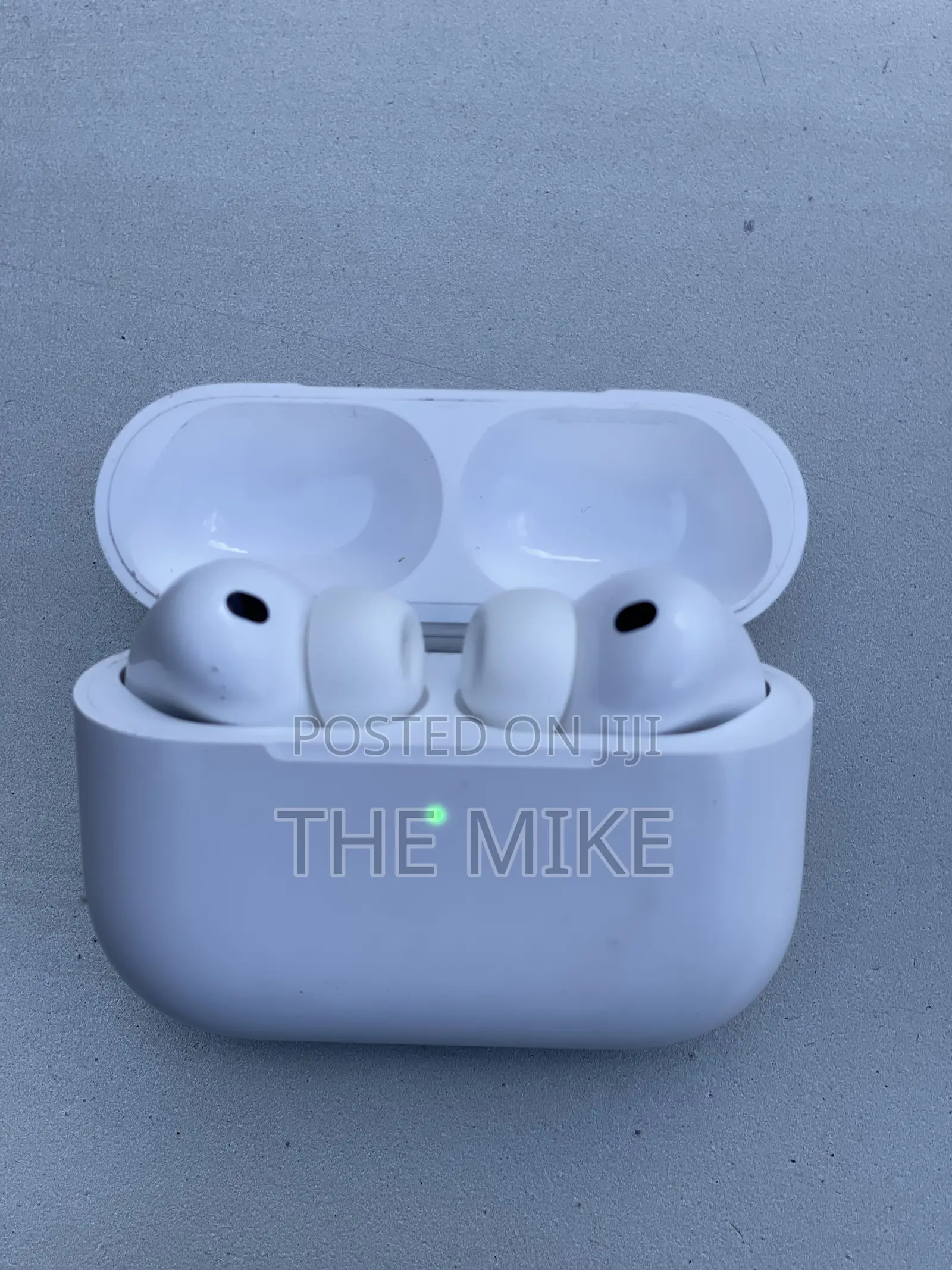 Original Airpod Pro 3