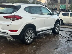 Hyundai Tucson 2018 White