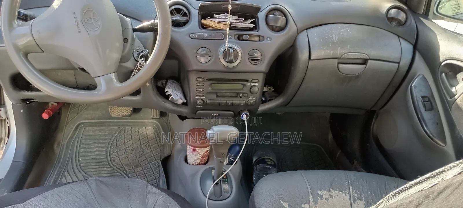 Toyota Vitz 2001 Silver