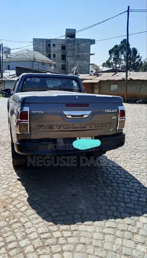 Toyota Hilux 2018 Silver