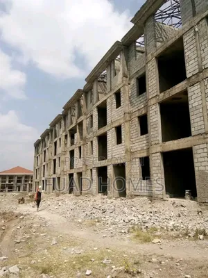 3bdrm Townhouse/Terrace in Metro Estate, Bole for sale