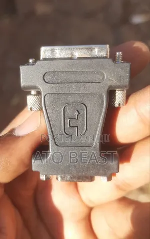 Photo - Dvi-I to Vga Adapter