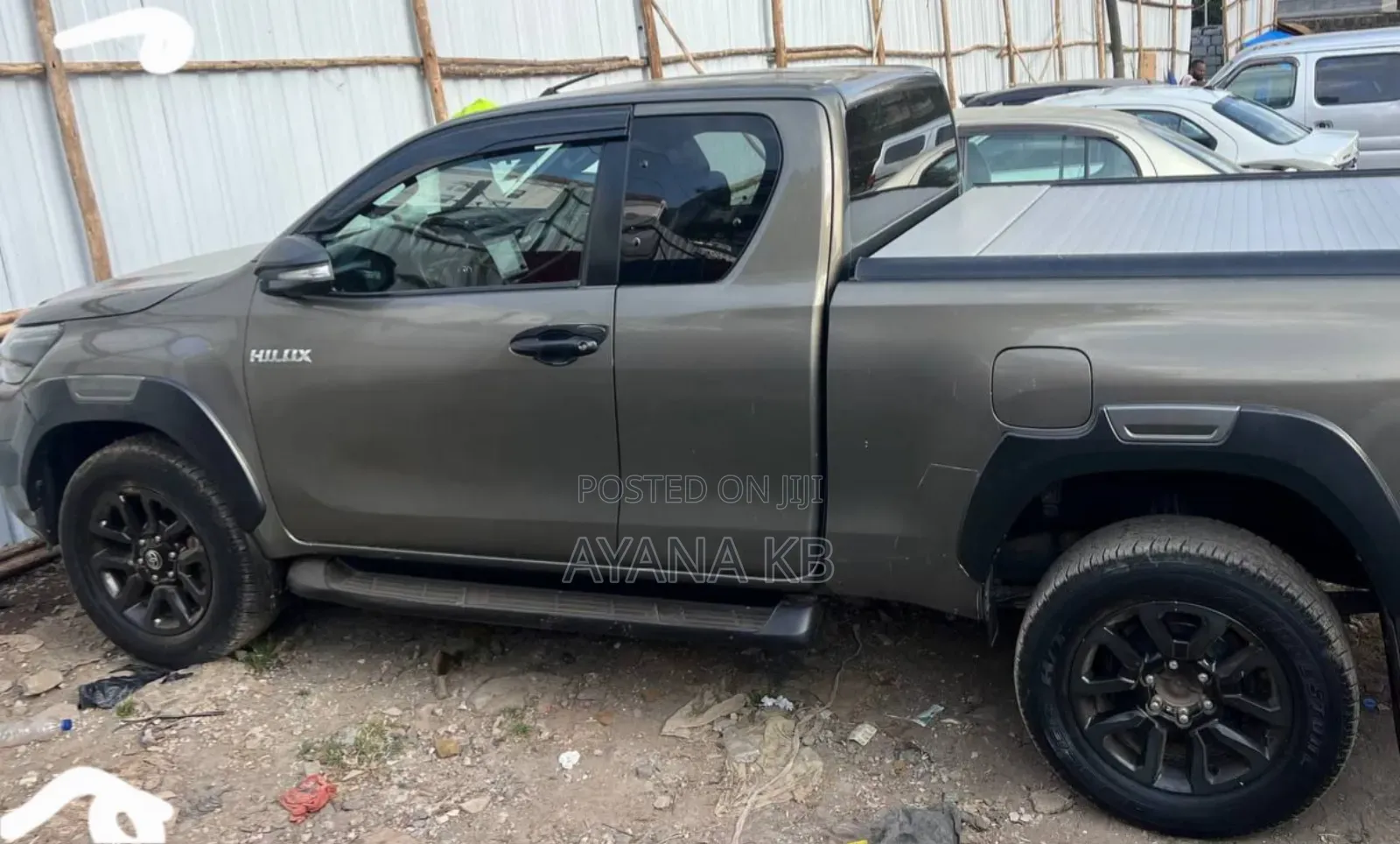 Toyota Hilux 2021 Gray