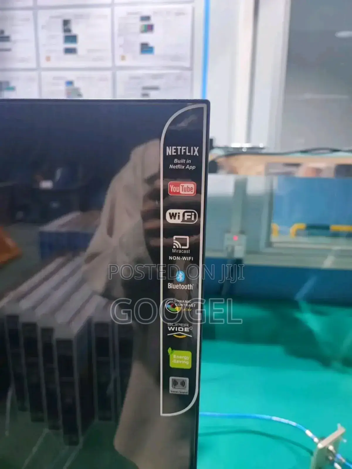 Syinix 50inch Smart Tv