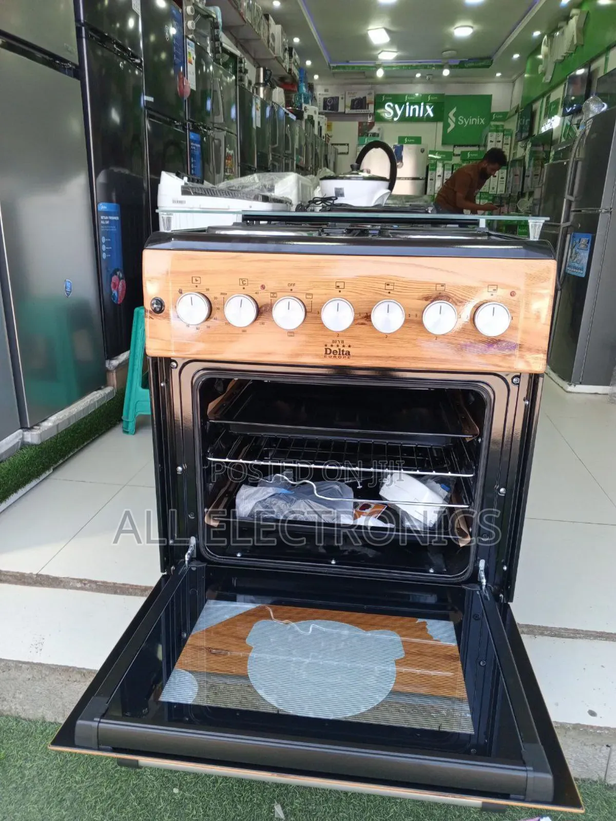 Free Standing Oven Gold Color