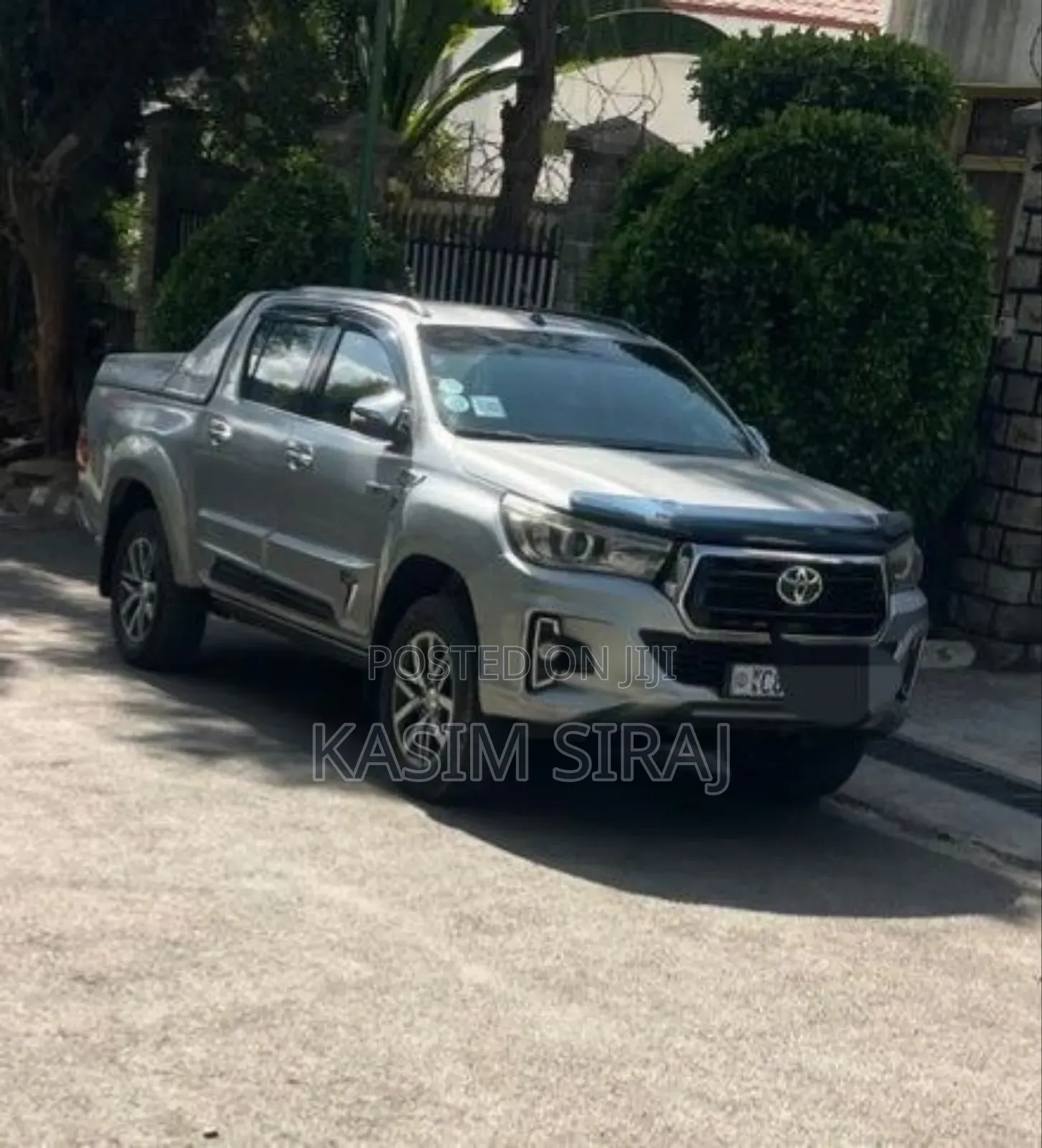 Toyota Hilux Revo Double Cab Deisel 2.4 AWD 2018 Silver