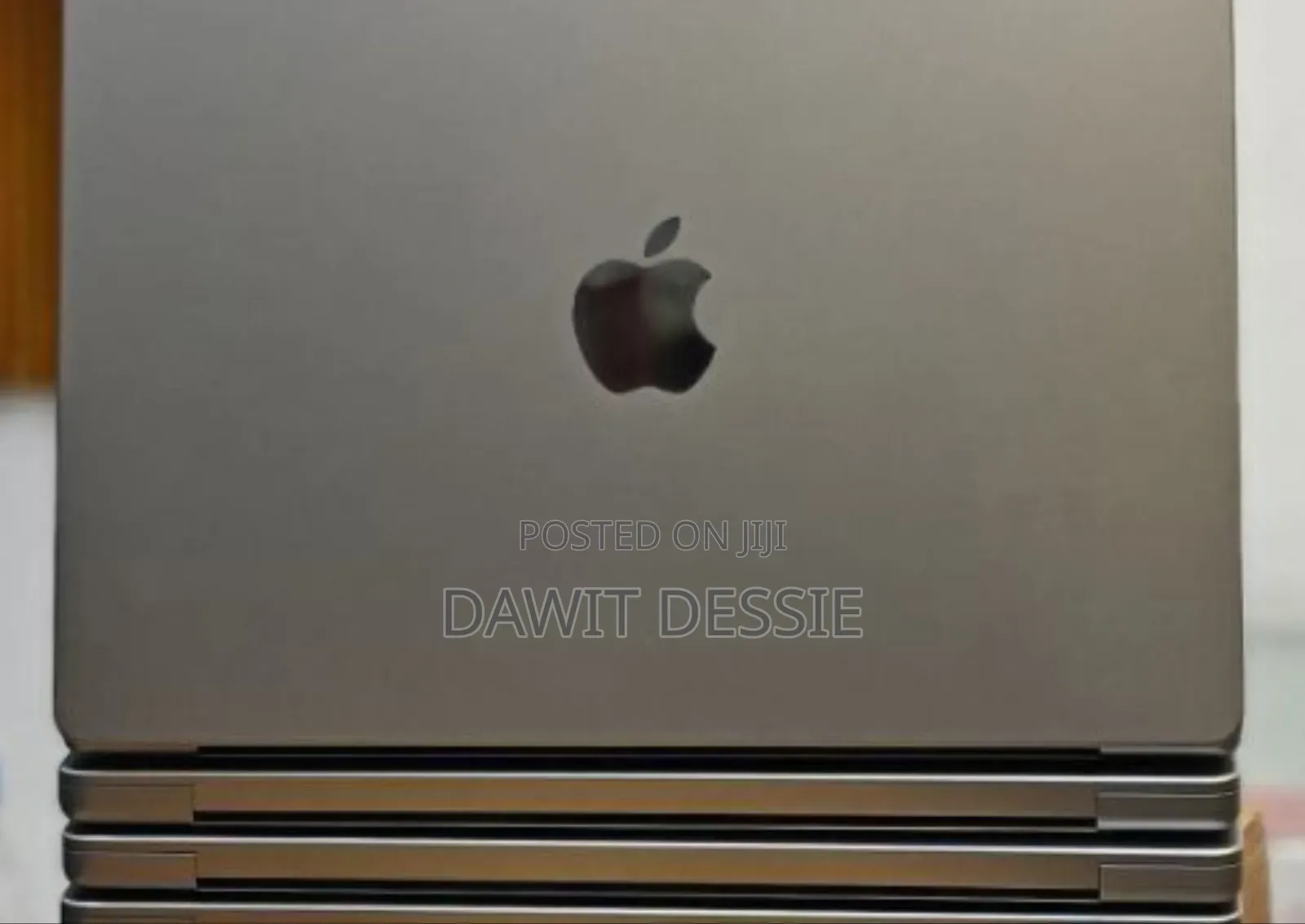 New Laptop Apple MacBook Pro M1 32GB Apple M1 Pro SSD 512GB
