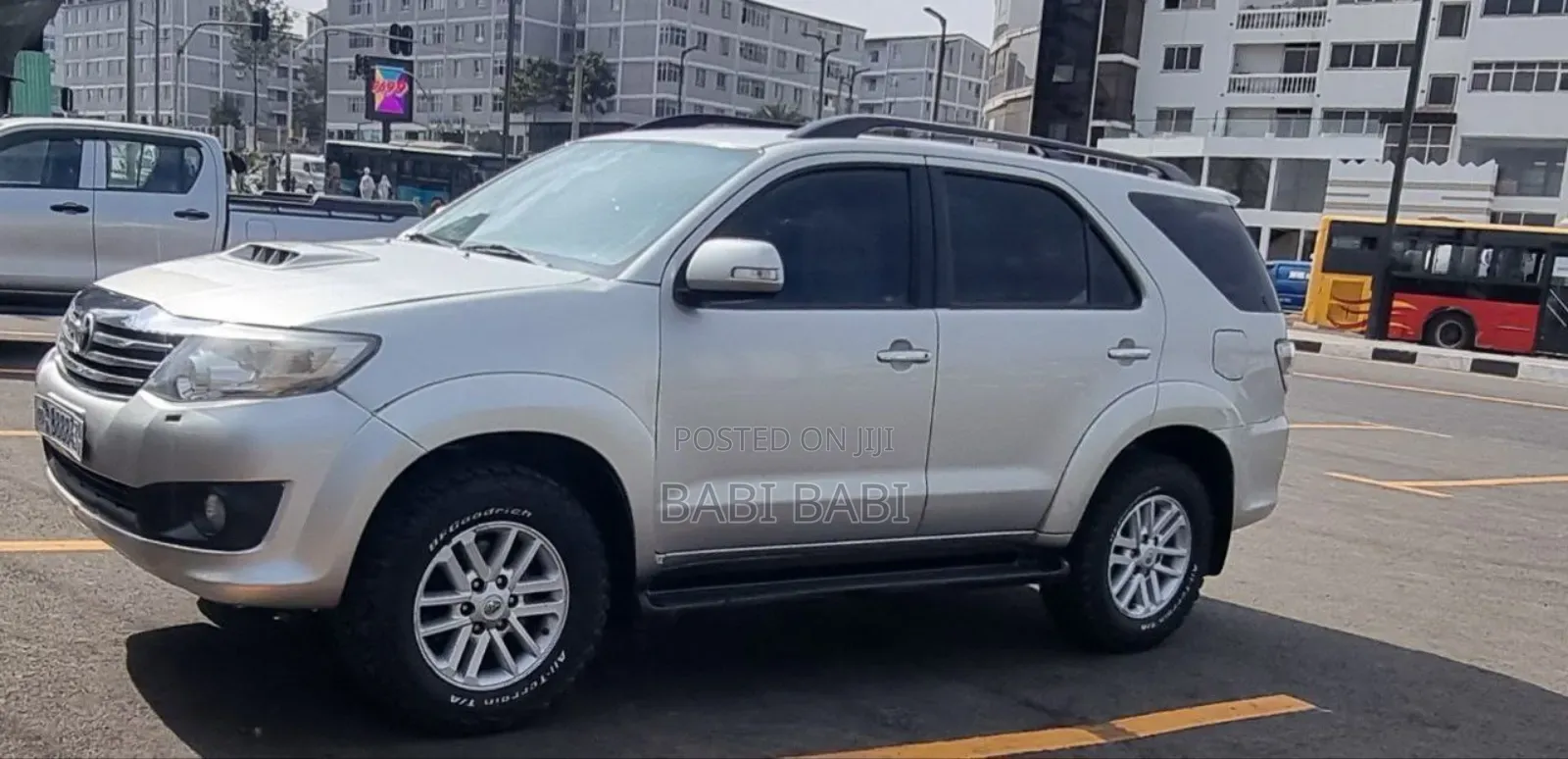 Toyota Fortuner 2013 Silver