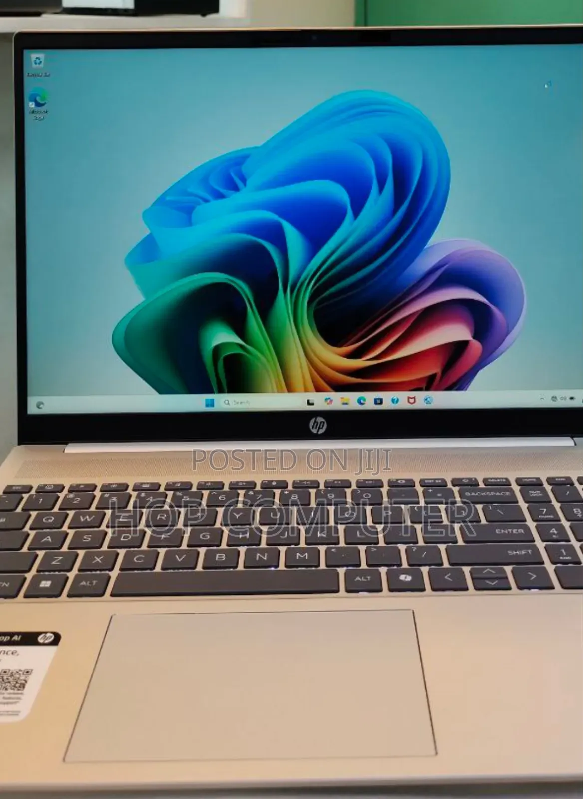 New Laptop HP OmniBook 7 14" 16GB AMD Ryzen 7 SSD 512GB