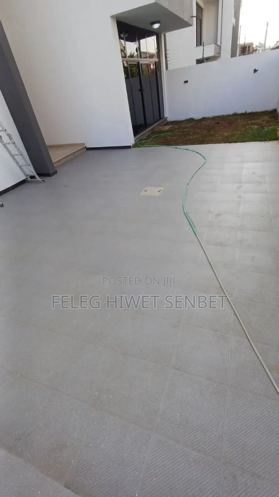 Furnished 7bdrm House in Bole for sale