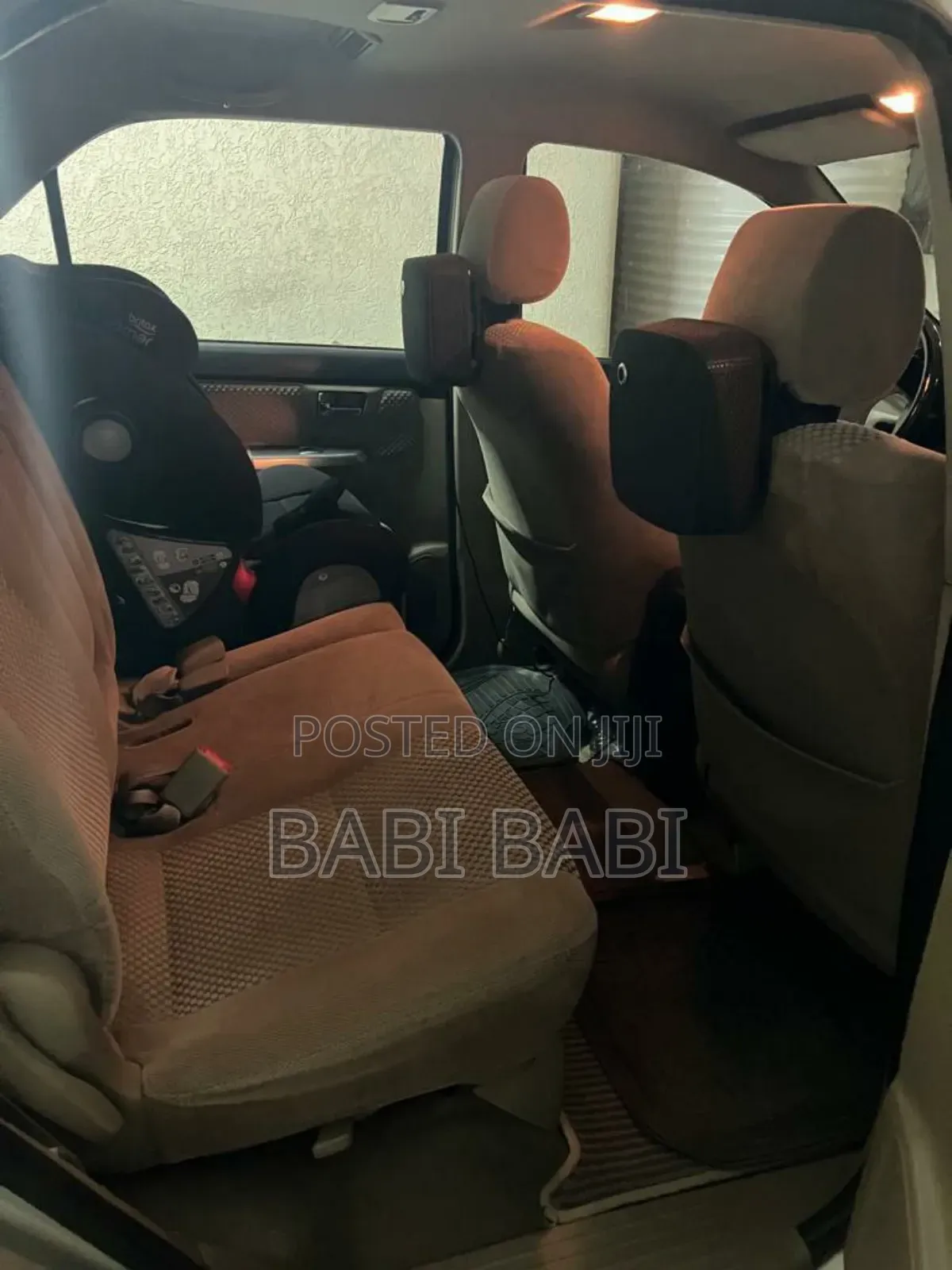 Toyota Fortuner 2013 Silver