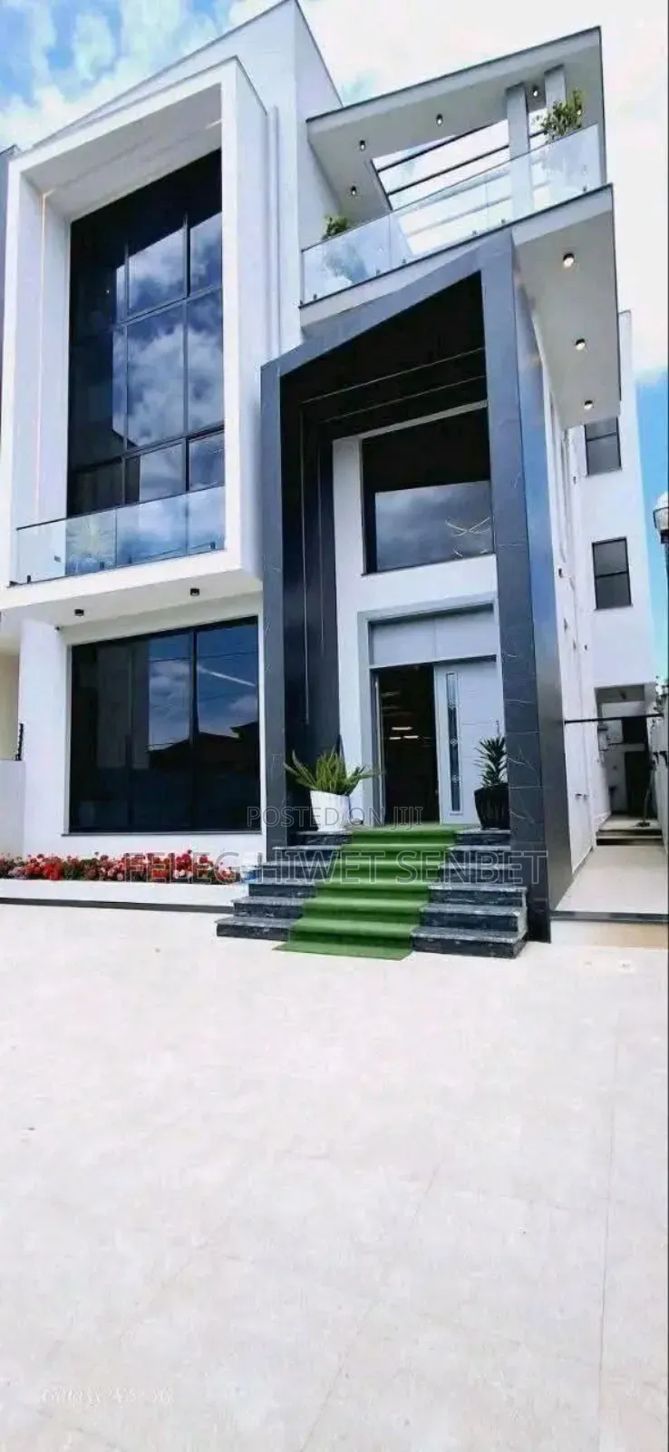Furnished 7bdrm House in አአ, Bole for sale
