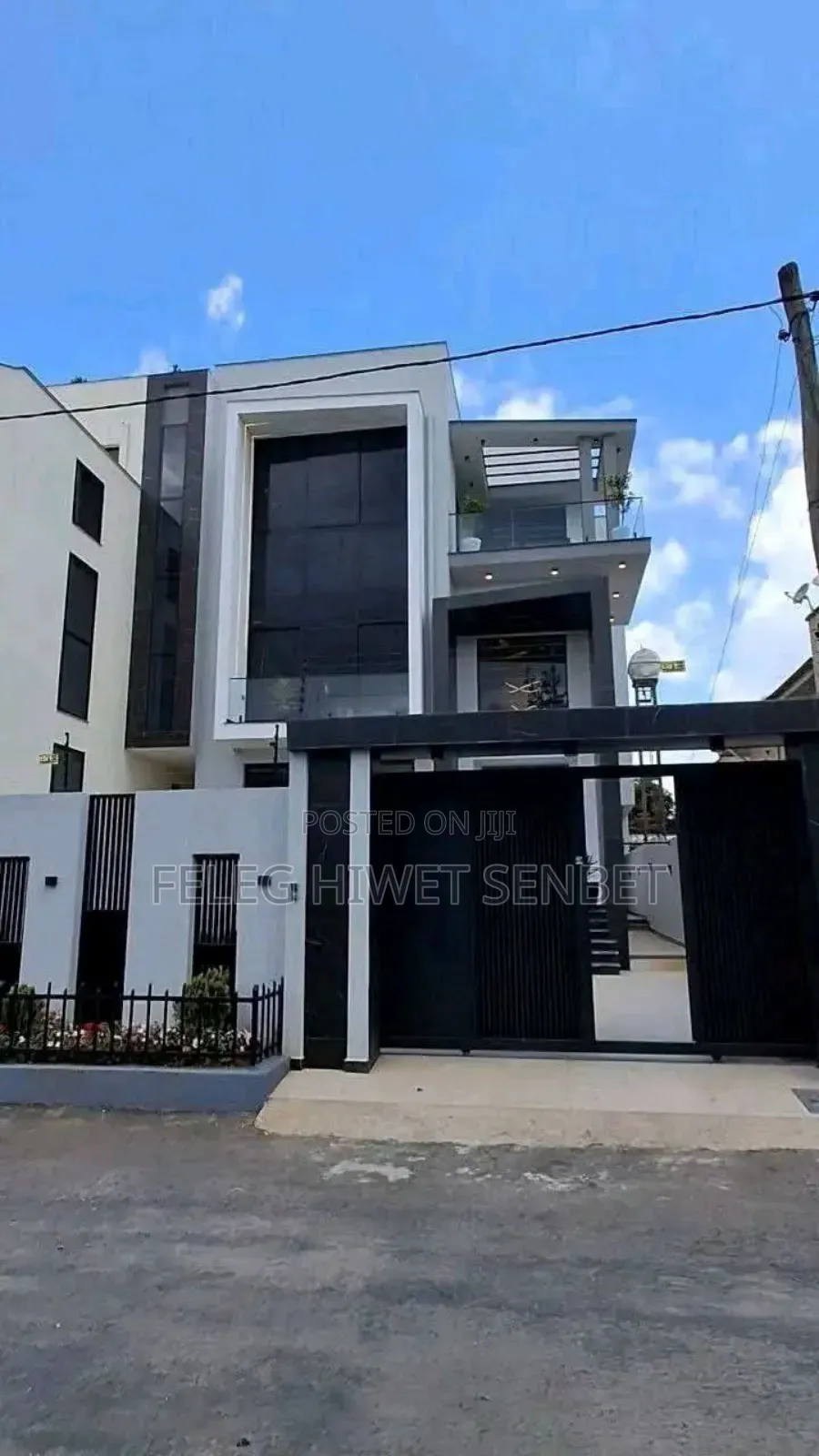 Furnished 7bdrm House in አአ, Bole for sale