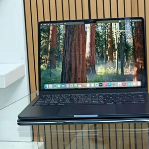 New Laptop Apple MacBook Air 2024 M3 13-Inch 8GB Apple M3 SSD 256GB