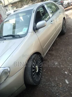 Toyota Corolla 2003 Gold