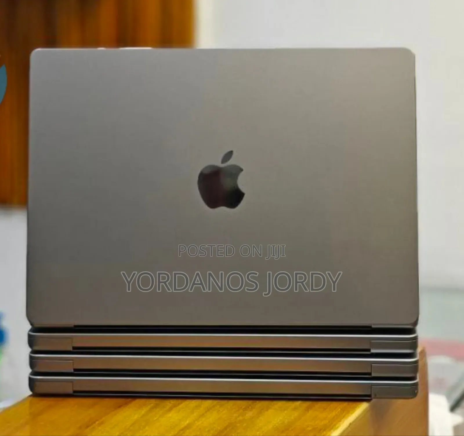 New Laptop Apple MacBook Pro M1 32GB Apple M1 Pro SSD 512GB