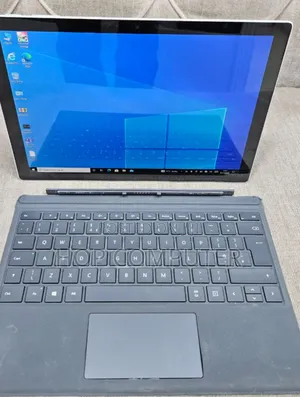 New Laptop Microsoft Surface Pro 7 8GB Intel Core I7 SSD 256GB