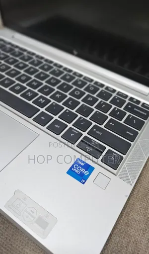 New Laptop HP EliteBook 830 G8 16GB Intel Core I7 SSD 512GB