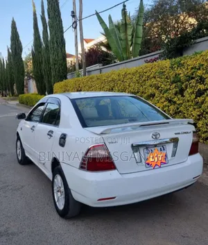 Toyota Corolla 2006 White