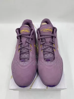 Lebron 21 "Purple Rain"