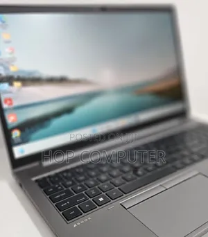 Photo - New Laptop HP ZBook Firefly G8 16GB Intel Core I7 SSD 1T
