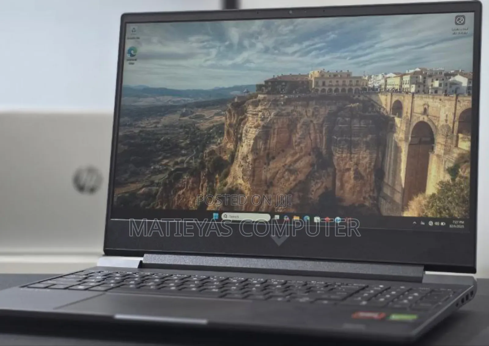 New Laptop HP Victus 15 16GB AMD Ryzen 5 SSD 512GB