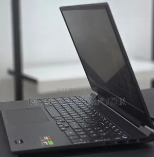 New Laptop HP Victus 15 16GB AMD Ryzen 5 SSD 512GB