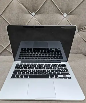 New Laptop Apple MacBook Pro 2014 8GB Intel Core I5 SSD 128GB