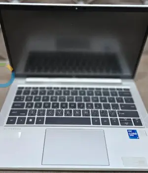 New Laptop HP EliteBook 830 G8 16GB Intel Core I7 SSD 512GB
