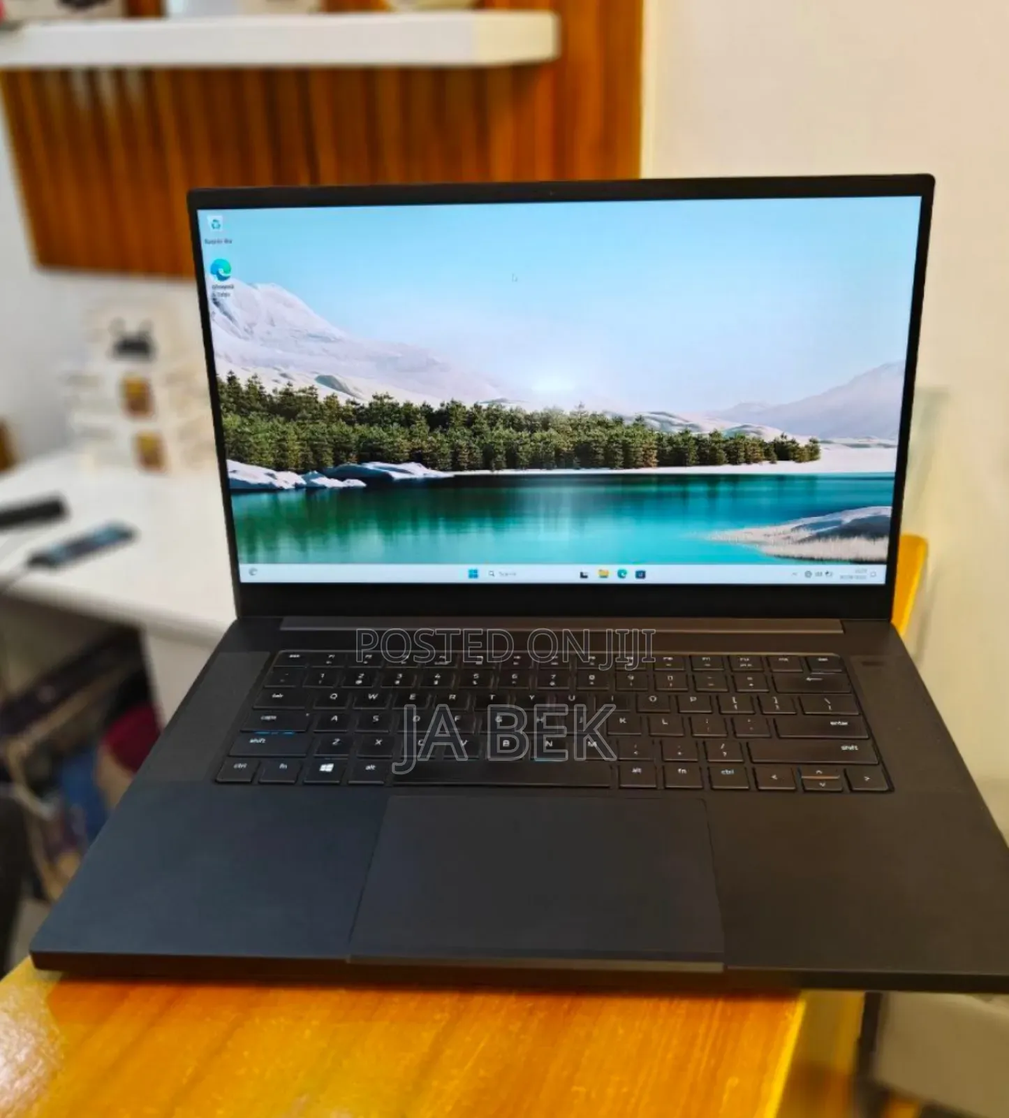 New Laptop Razer Blade 16GB Intel Core I7 SSD 1T