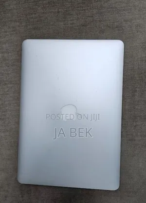 New Laptop Apple MacBook Air 2013 4GB Intel Core I5 SSD 256GB