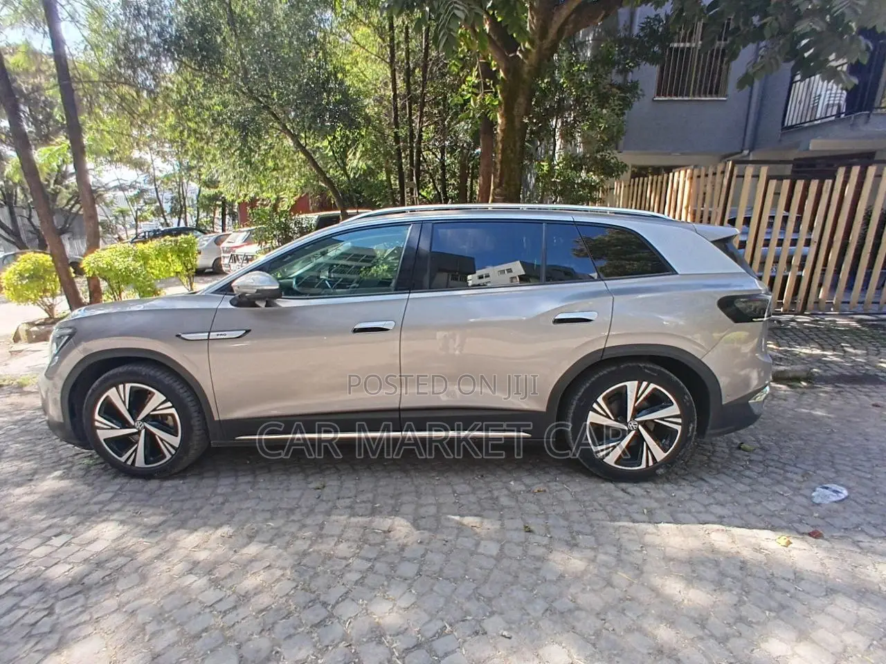 Volkswagen ID.6 Crozz 85 kWh AWD 2022 Gray