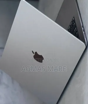 New Apple MacBook Air 2024 M3 15-Inch 8GB Intel Core I7 SSD 256GB