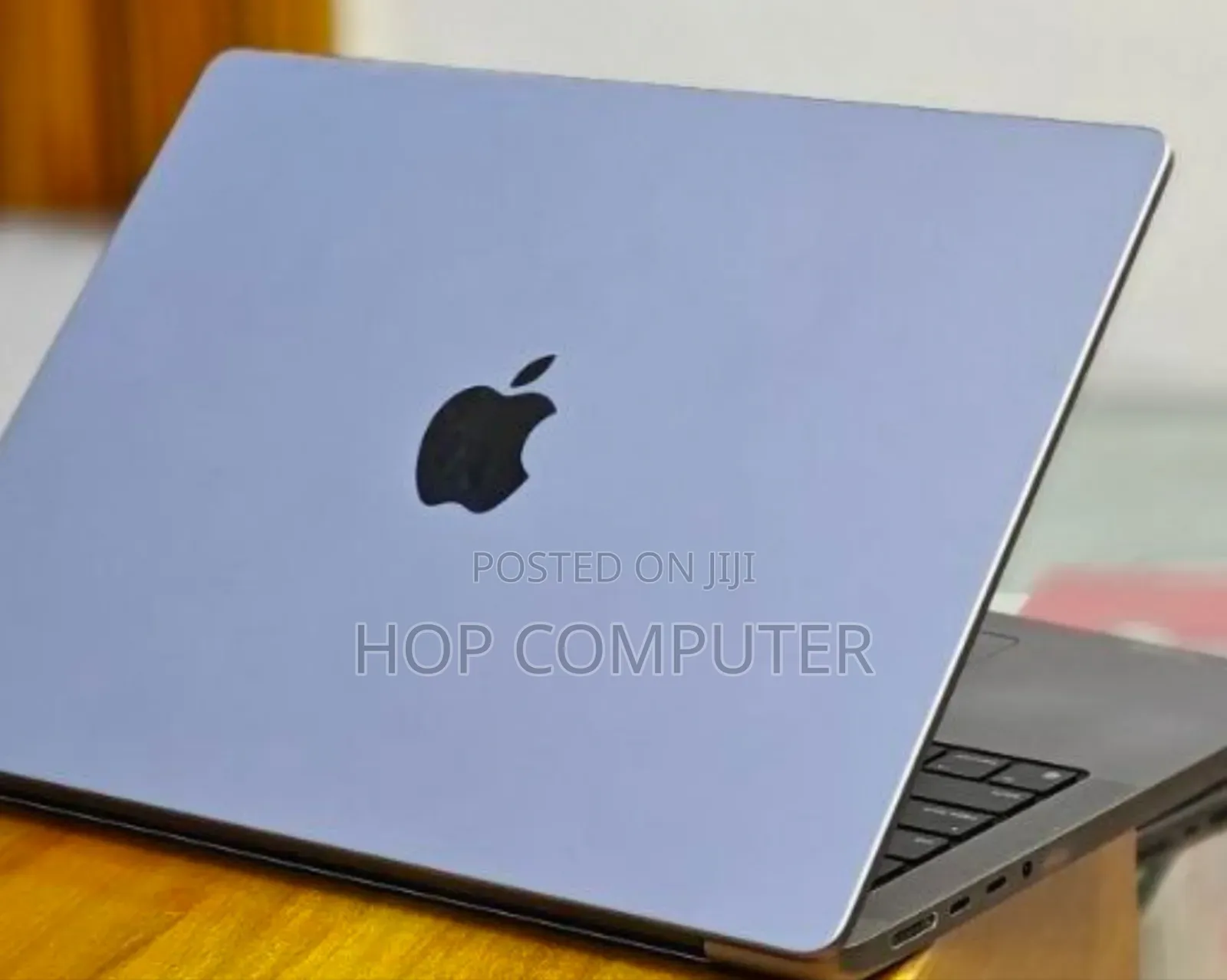 New Laptop Apple MacBook Pro M1 32GB Apple M1 Pro SSD 512GB