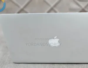 New Laptop Apple MacBook Air 2015 8GB Intel Core I5 SSD 128GB