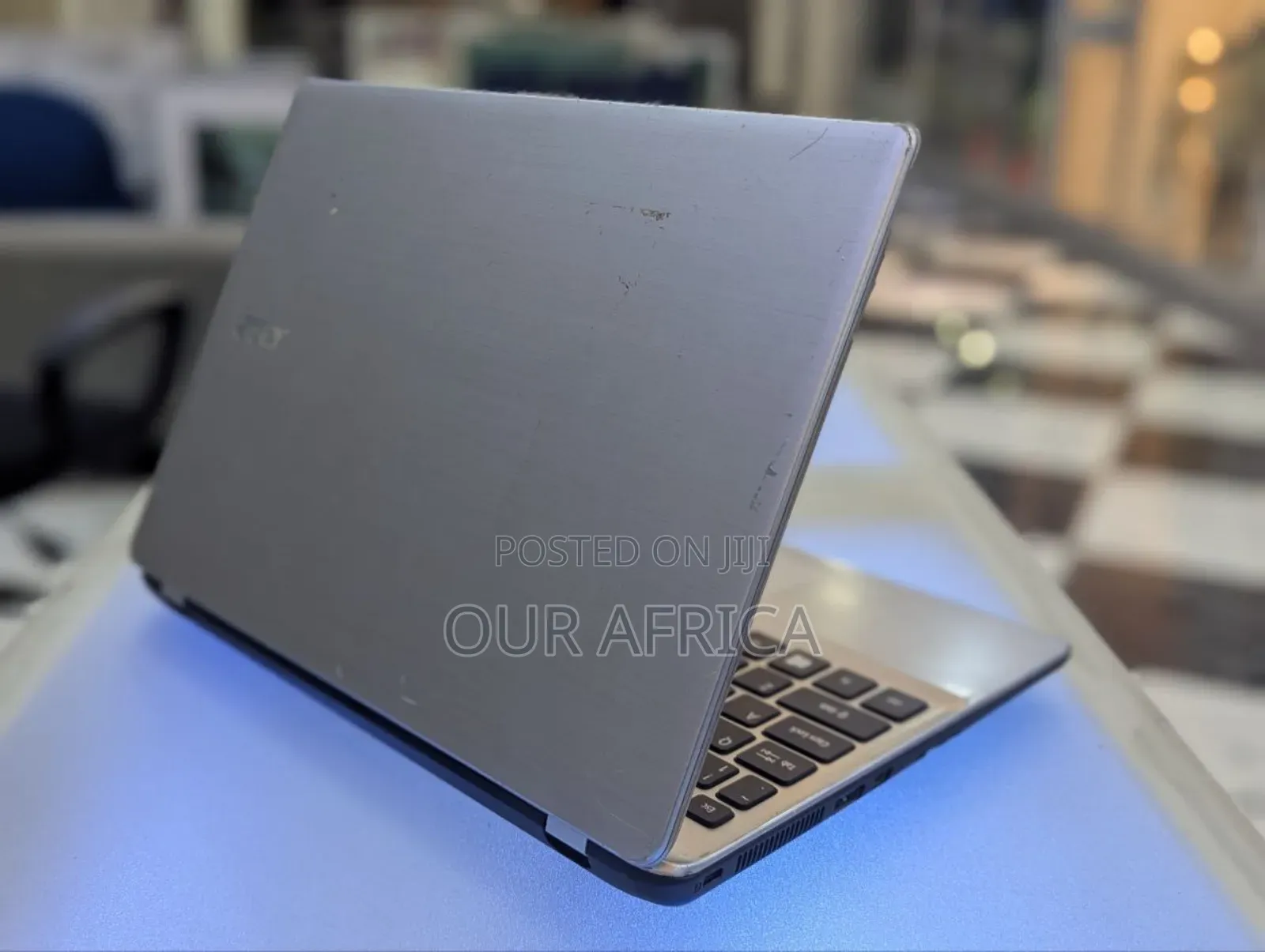 Laptop Acer Aspire 3 4GB Intel Celeron HDD 320GB