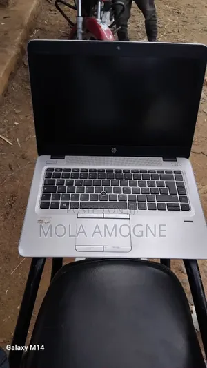 Photo - Laptop HP 250 G3 8GB Intel Core I5 HDD 1T