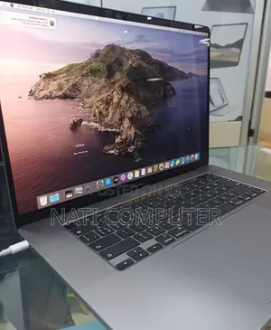 Photo - New Laptop Apple MacBook Pro 2019 32GB Intel Core I9 SSD 1T