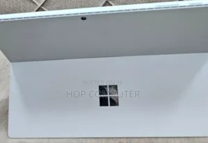 New Laptop Microsoft Surface Pro 7 16GB Intel Core I7 SSD 512GB