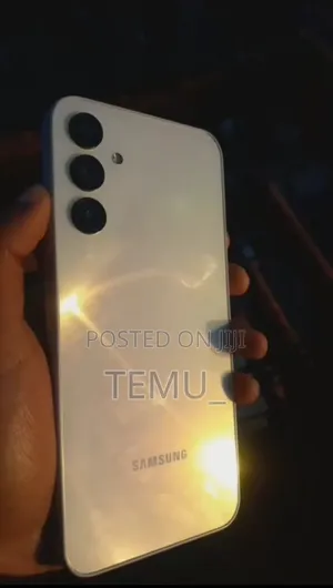 Photo - Samsung Galaxy A15 128 GB White