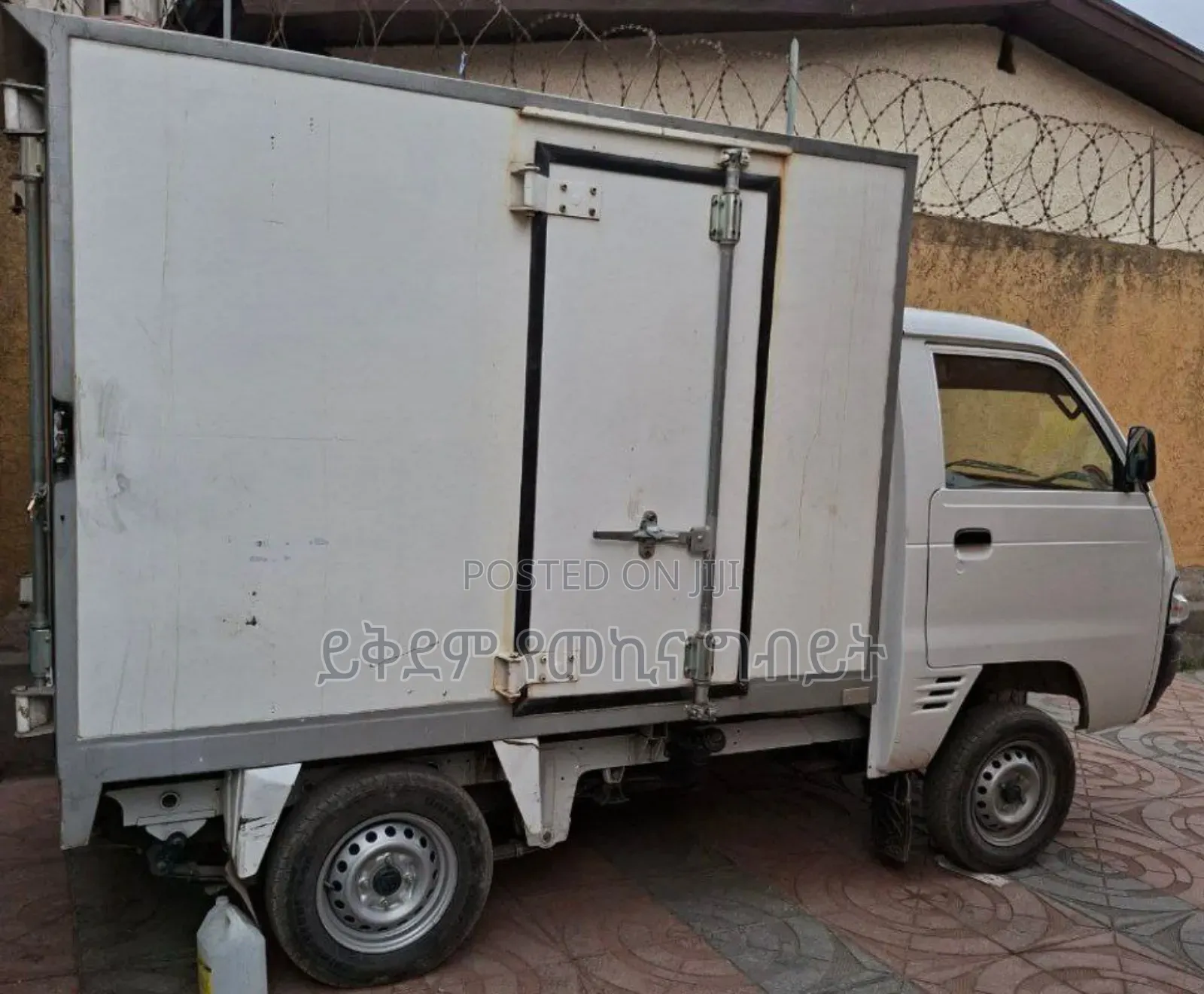 Suzuki Super Carry 2022 White