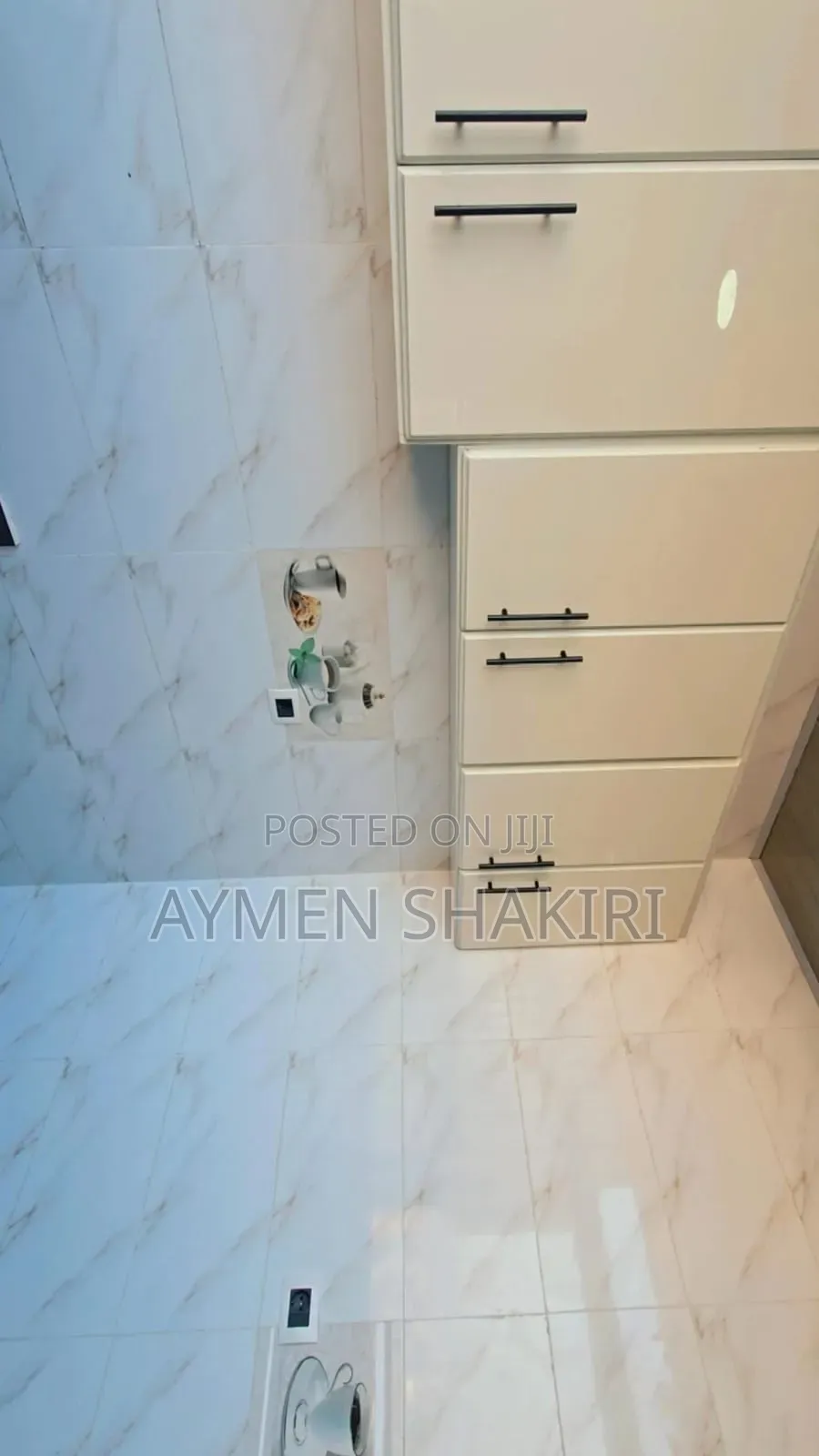 3bdrm House in Kolfe Keranio for sale