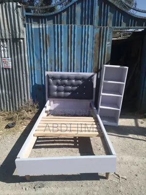 Photo - Bed and Shelf
